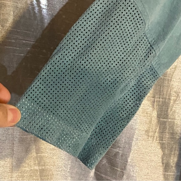 Nicola Berti perforated light suede jacket size L, read comments, NWT w/defect - Picture 9 of 9